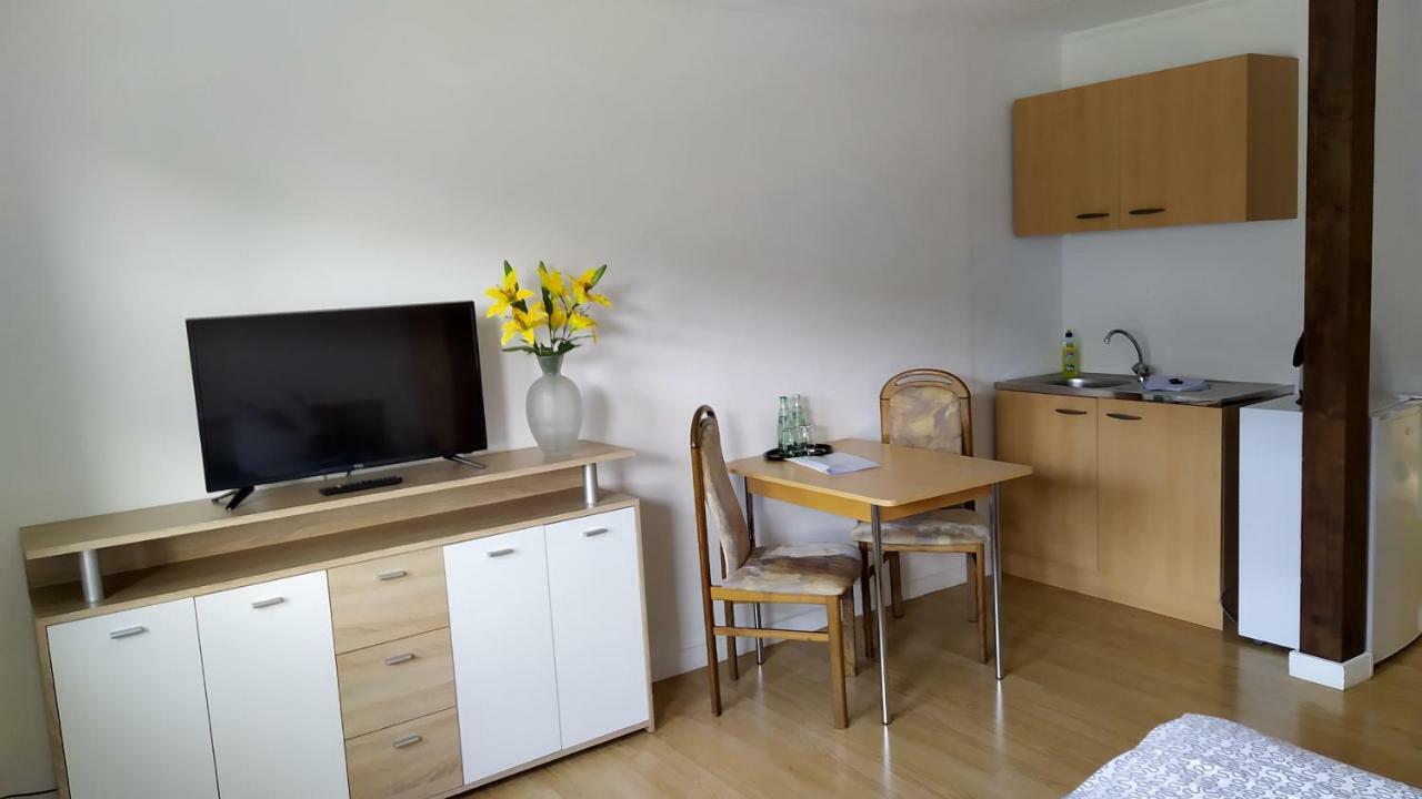 Greizer Kammhuette Gaststaette & Pension Klingenthal Εξωτερικό φωτογραφία